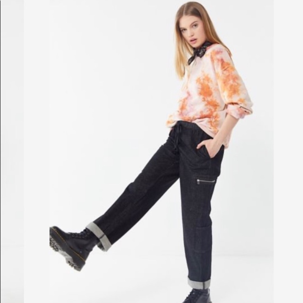 ❌SOLD❌ NWT Urban Outfitters cargo pants